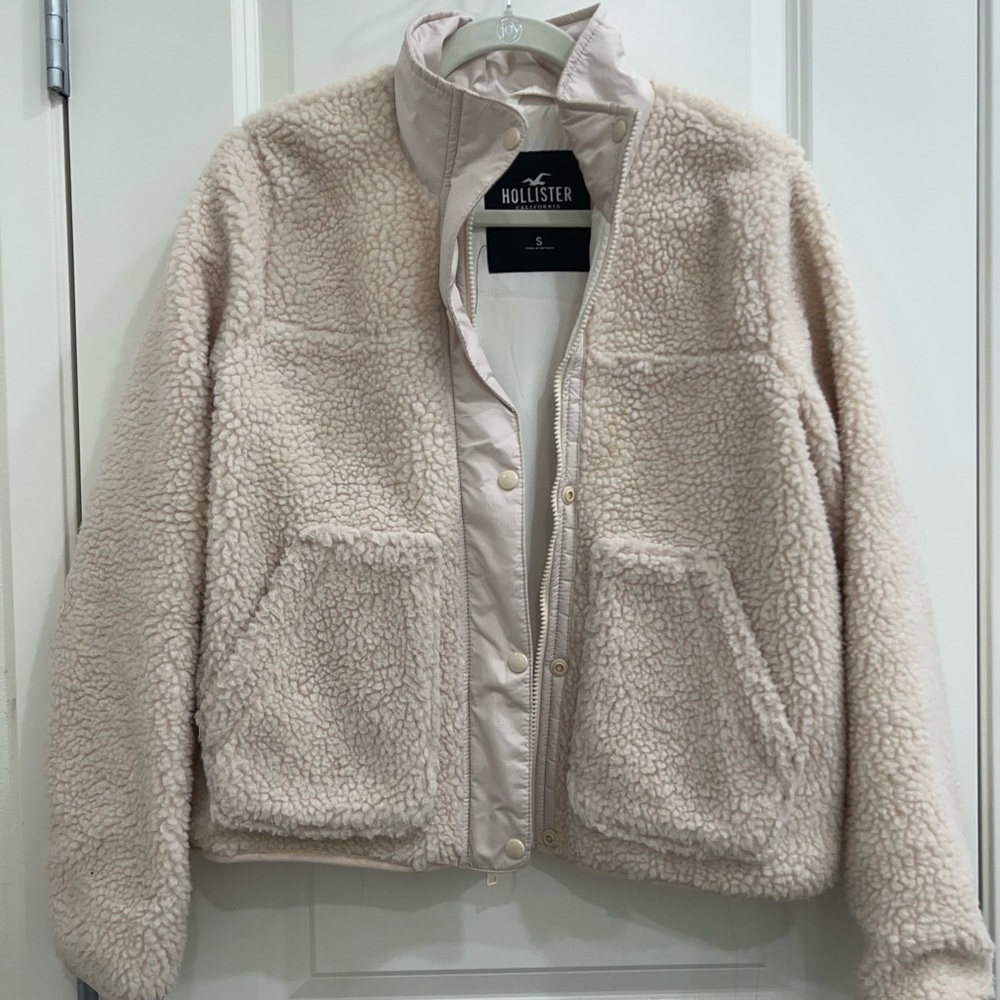 Hollister Cream Sherpa Jacket